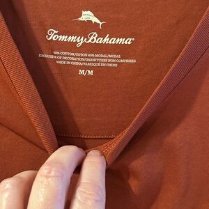 TOMMY BAHAMA MEN'S T-SHIRT